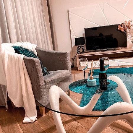 Apartament Solna 80 - Centrum Miasta Z Podziemnym Garazem Kielce Extérieur photo